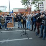 7. Tocando