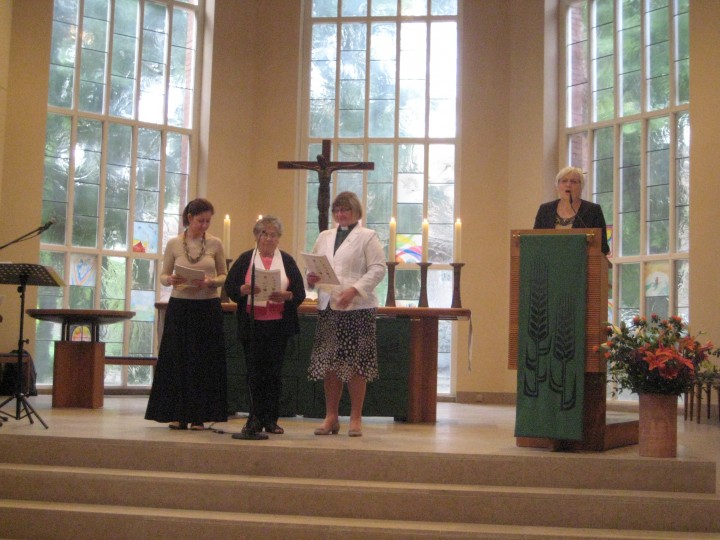 Celebração de abertura - oração de intercessão