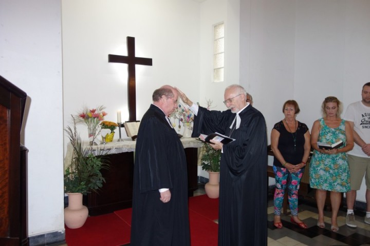 Ato Instalação do P. Guilherme Nordmann pelo P. Sinodal Geraldo Graf 12/04/2015
