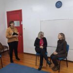 Bibliolog trabalha o acolhimento e a importância da escuta com equipe pedagógica do Colégio Martin Luther