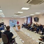 XI Seminário Nacional Primeiros Passos no Ministério - foto com Pastora Mirian