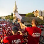 Grito da juventude - parada na Igreja