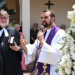 Cerimônia de dedicação - Memorial de lápides do antigo cemitério ecumênico em Estrela